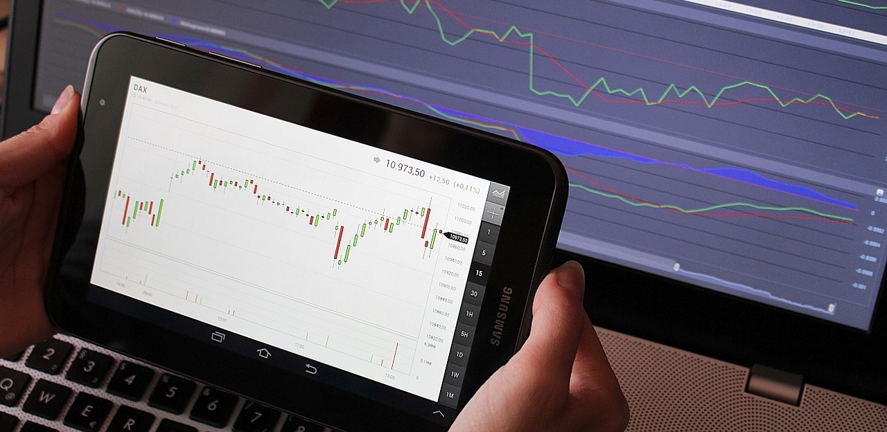Forex.ee umożliwia logowanie z kont Facebooka i Google+ Forex.ee umożliwia logowanie z kont Facebooka i Google+