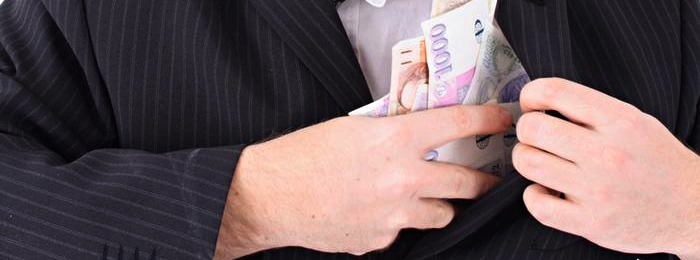 Broker FX wyłudził ponad 300 tysięcy dolarów Ponad 150 oszukanych klientów