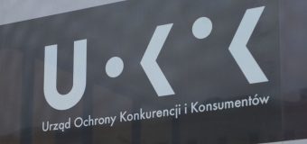 uokik ostrzega przed reklamami ryzykownych inwestycji, które reklamują fałszywe materiały z celebrytami