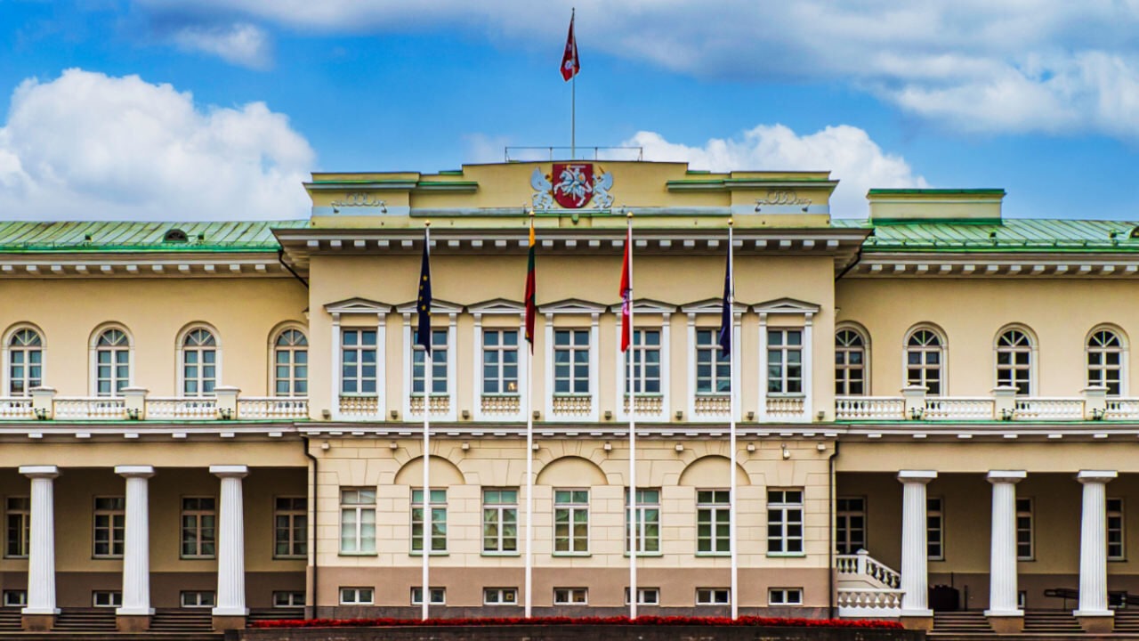 Litwa w konflikcie gospodarczym z Chinami Pałac prezydencki na litwie - konflikt gospodarczy pomiędzy litwą a chinami