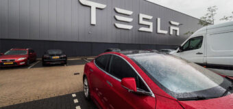 JP Morgan is suing Tesla for $162 miln