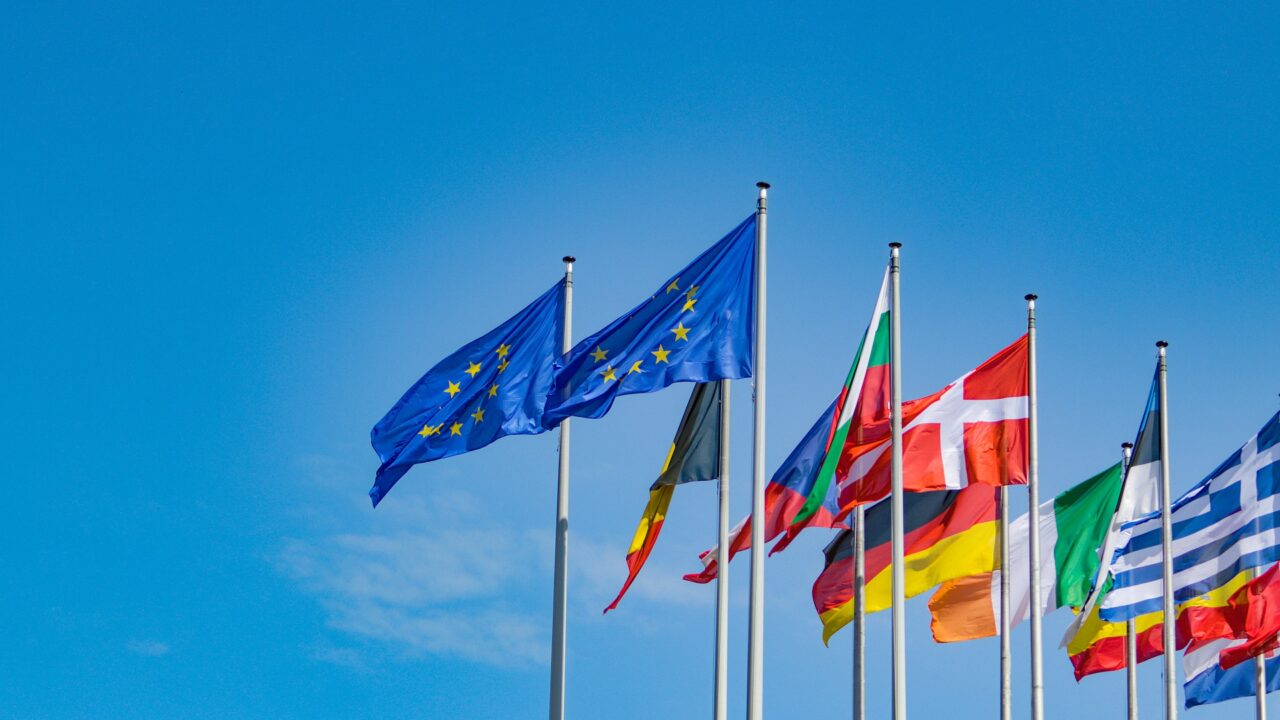Forex – jak EUR/USD reaguje na poniedziałkowe dane makroekonomiczne? pkb w strefie euro