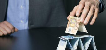 „Główny trader” EmpiresX przyznał się do organizacji piramidy finansowej