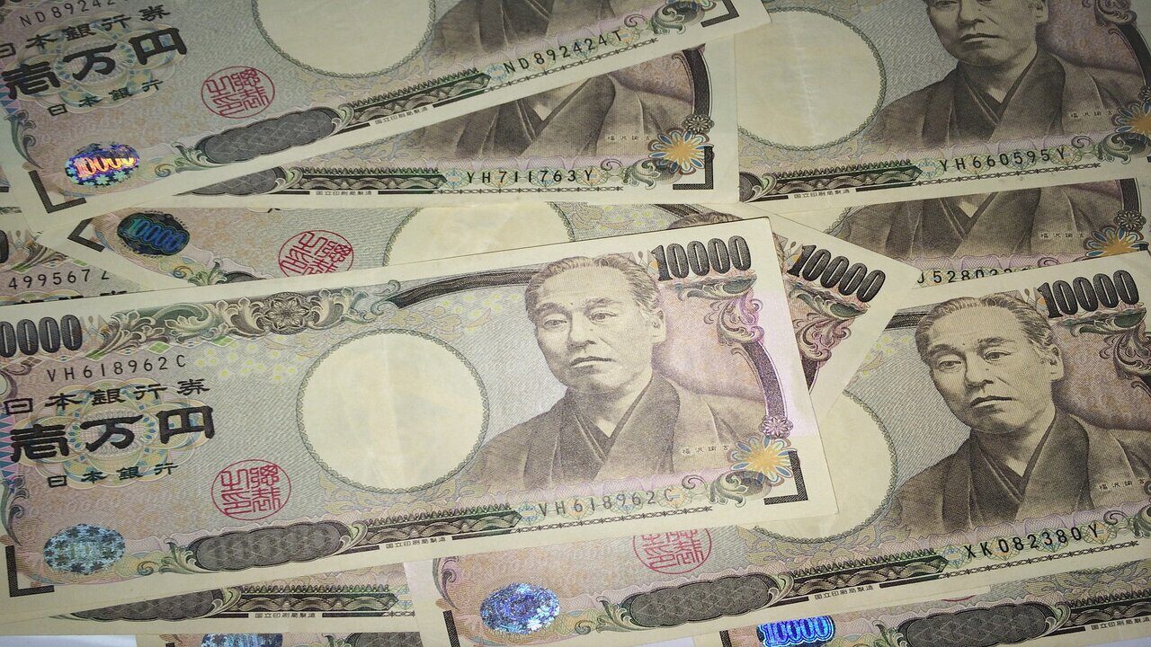 Bank Japonii interweniuje na Forex. Jen nie był tak słaby od 24 lat. yen - Bank Japonii interweniuje na Forex. Jen nie był tak słaby od 24 lat.