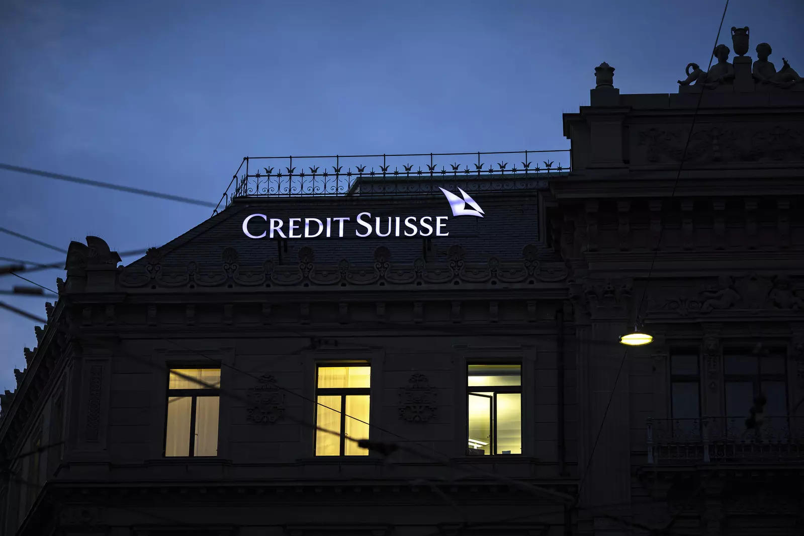 credit suisse shares tank 63 as relief over rescue short lived - Początek kryzysu bankowego MakroPrzegląd #3/4 Marzec