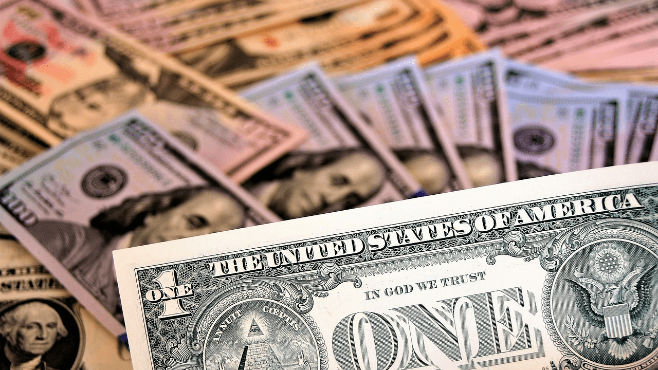 90% szans na to, że Fed nie podniesie stóp procentowych dolar usa banknot
